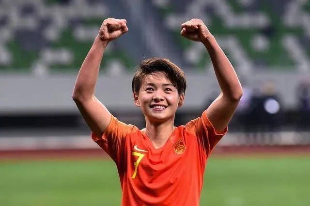 亚洲欧美小视频